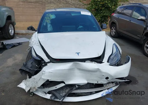 2021 Tesla Model 3 from USA, damaged, VIN 5YJ3E1EB4MF997381